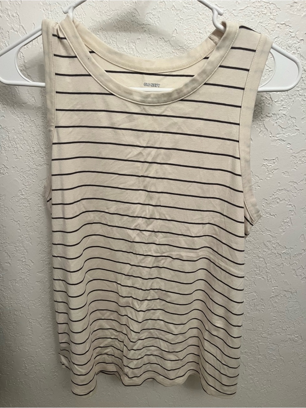 Old Navy Cream Striped Sleeveless Tank Top